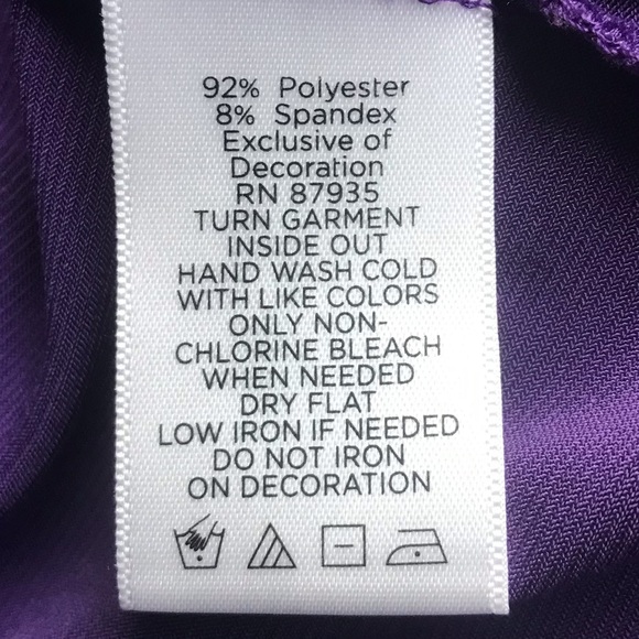 Susan Graver liquid knit scoop neck top with border sparkles - Picture 10 of 16